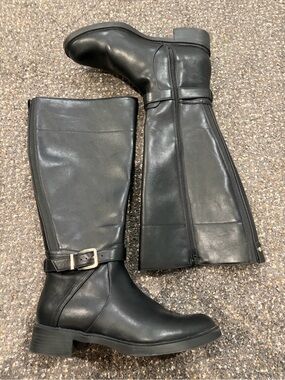 Kelly & Katie Black Buckle Riding Boots with Side Zip